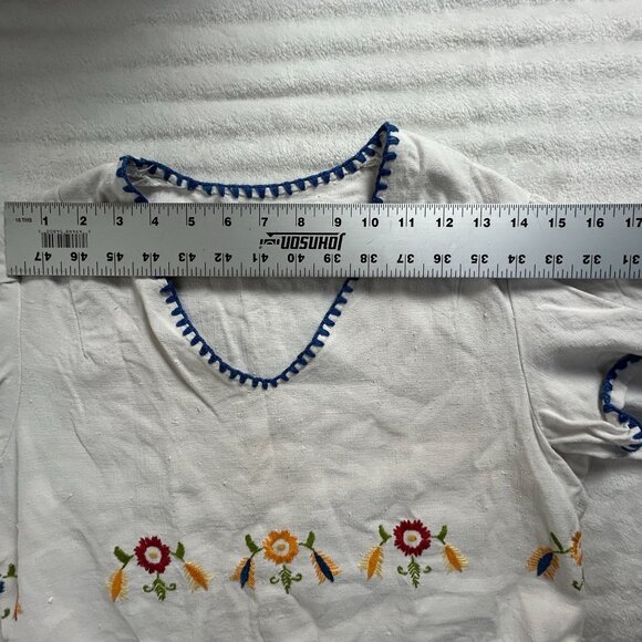 Vintage Womens White Embroidered Floral Cotton Dress V-Neck Short Sleeve - Picture 3 of 10